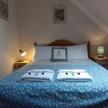 Ashtree Bed & Breakfast *